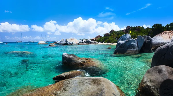 Bela costa tropical no Caribe — Fotografia de Stock