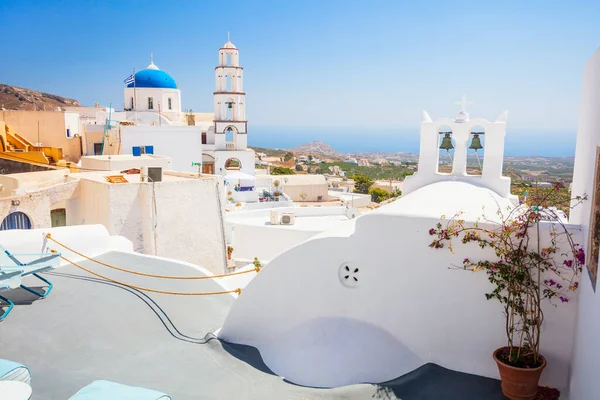Atemberaubender Blick Auf Das Dorf Pyrgos Mit Traditioneller Weißer Architektur — Stockfoto