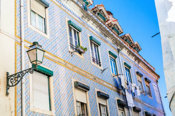 Colorful House Covered Traditional Portuguese Tiles Azulejos Central Lisbon Portugal — Stock Photo, Image
