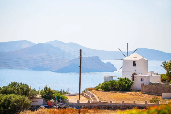 Magnífica Vista Pôr Sol Sobre Costa Ilha Milos Grécia — Fotografia de Stock