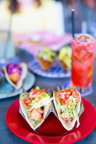 Close Traditional Mexican Tacos Served Lunch Restaurant — Zdjęcie stockowe