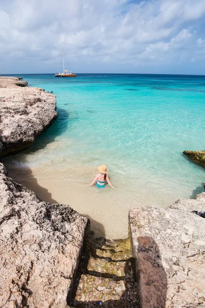 Back View Young Woman Idyllic Tres Trapi Beach Surrounded Turquoise — Stock fotografie