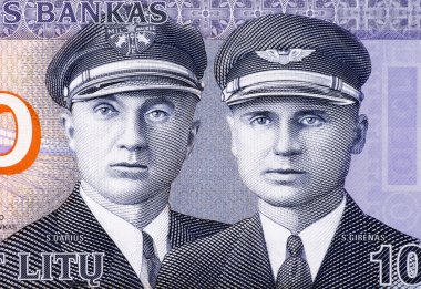 Havacılar Steponas Darius ve Stasys Girenas