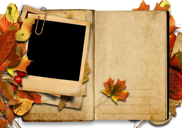 Vintage-Buch mit Polaroid-Rahmen, Herbst. — Stockfoto