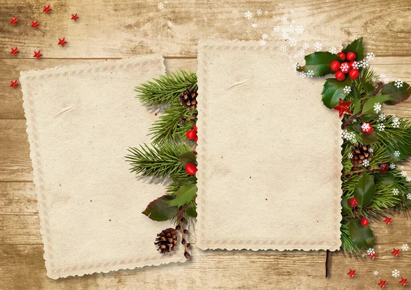 古いカード ホリーと木の木のテクスチャ クリスマスポストカード — ストック写真