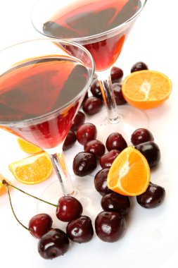 Olgun meyve ve çilek