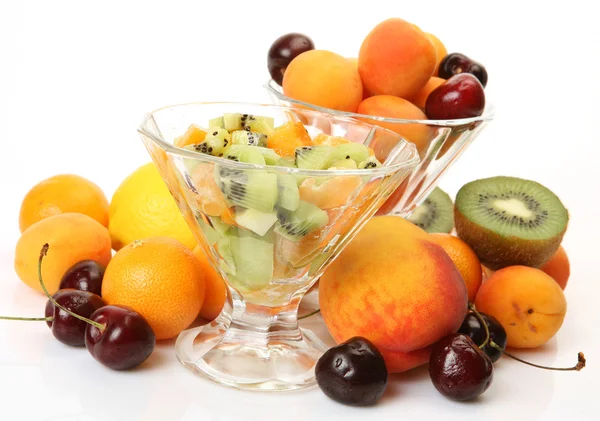 Frutas maduras para uma alimentação saudável — Fotografia de Stock