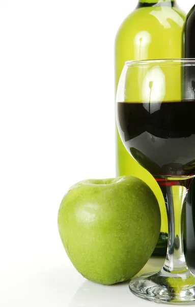 Olgun meyve ve şarap — Stok fotoğraf