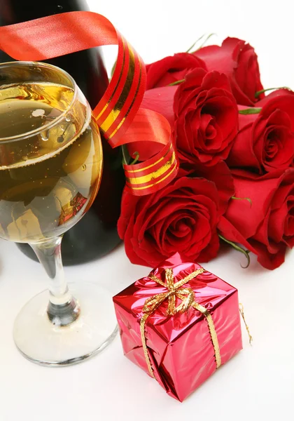 Champagne and roses — Stock Photo, Image