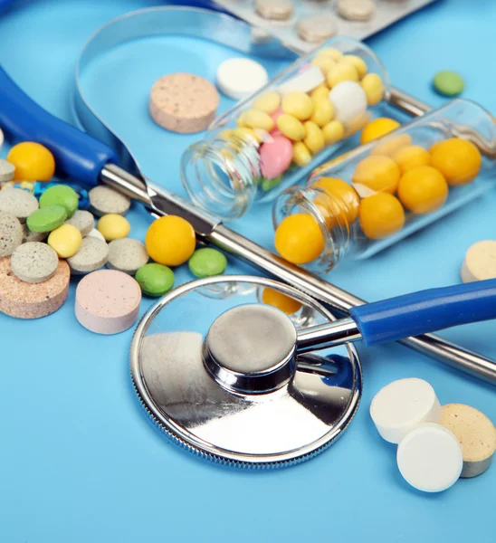 Tablety pro léčbu onemocnění — Stock fotografie
