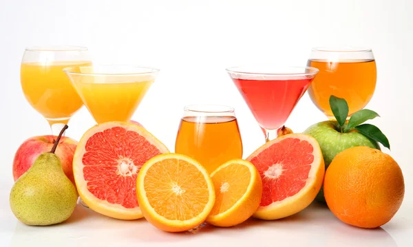 Ripe fruit and juice — Stock Photo, Image