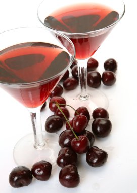 Olgun Kiraz ve meyve suyu