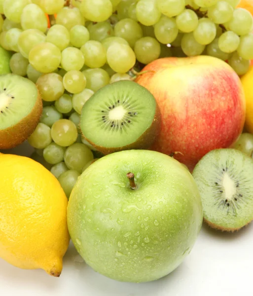 Olgun meyve sağlıklı bir görüş için — Stok fotoğraf
