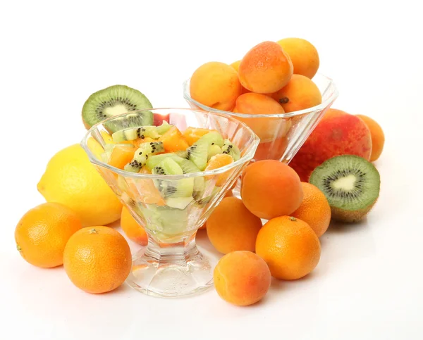 Salat aus reifen Früchten — Stockfoto