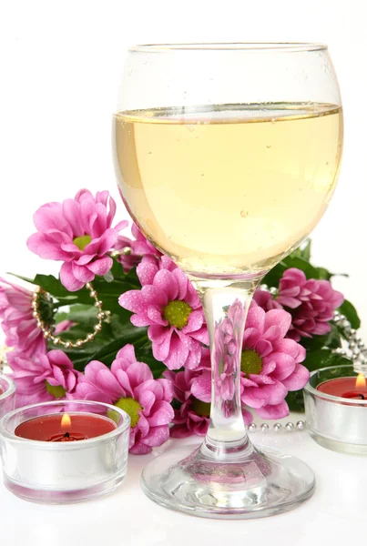 Champagne and flowers — Stock Photo, Image