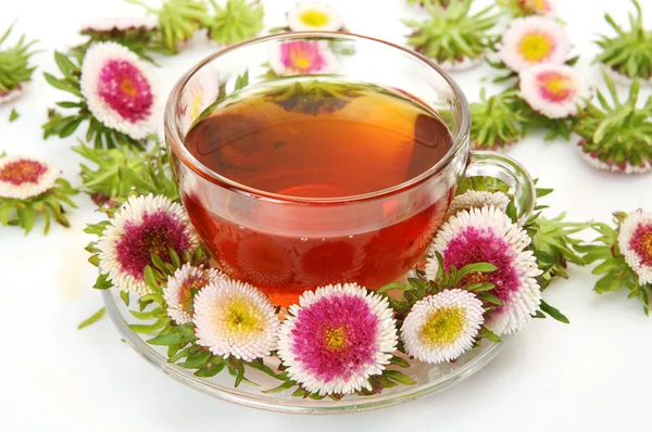 Chá e flores — Fotografia de Stock