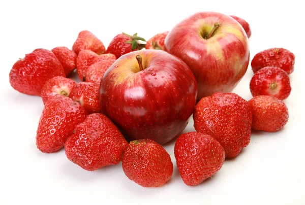 Ripe berries and apple — Stock Photo, Image