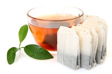 çay ve yeşil yaprak