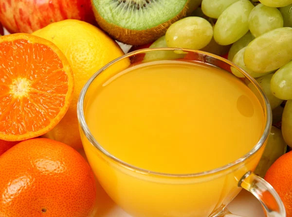 Ripe fruit and juice — Stock Photo, Image