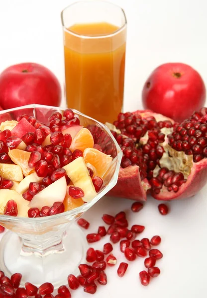 Frutas maduras e sumo — Fotografia de Stock