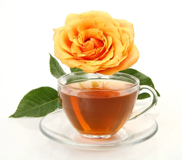 Tea and roses — Stock Photo, Image