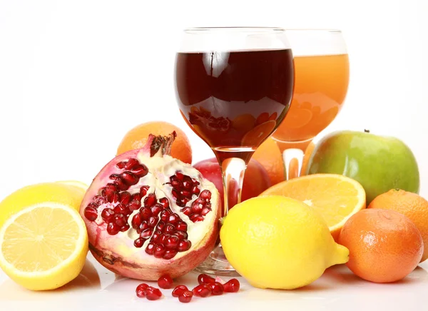 Fruits mûrs pour un aliment sain — Photo