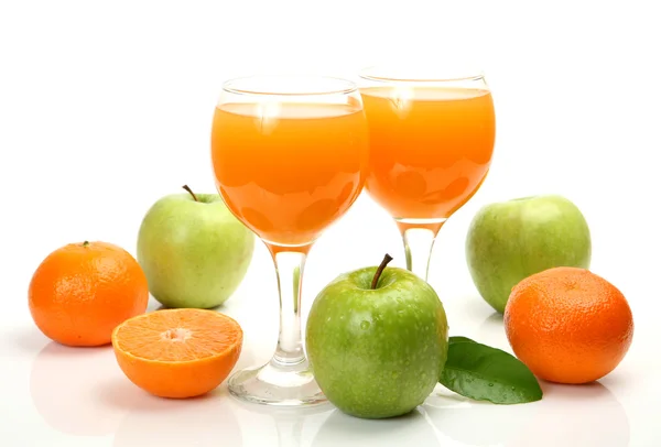 Fresh fruit and juice — Stock Photo, Image