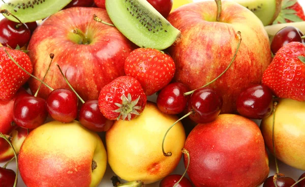 Reife Früchte und Beeren — Stockfoto