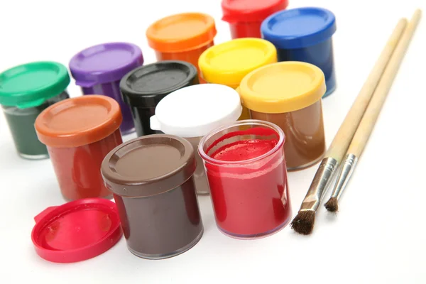 Färger och en pensel — Stockfoto
