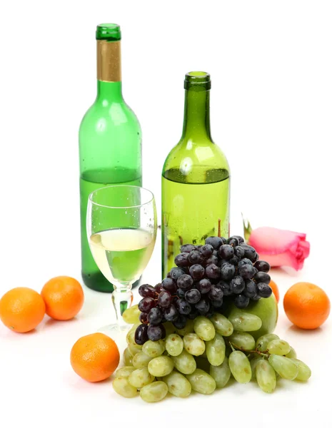 Vino y frutas — Foto de Stock