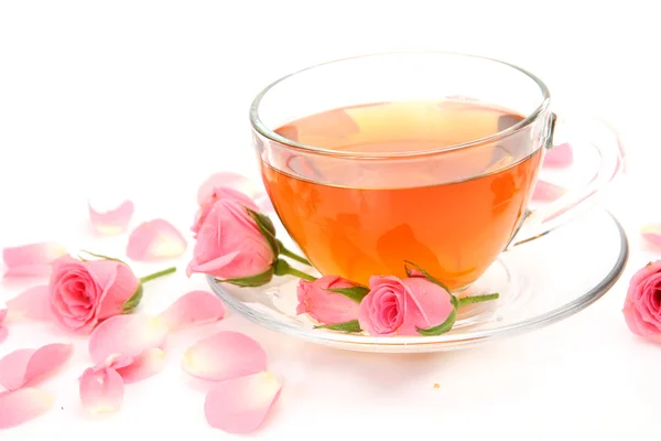 Pink roses and tea — Stock Photo, Image