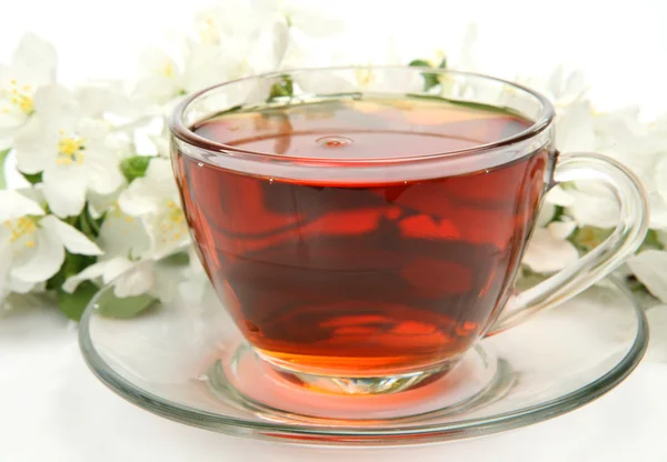 Чай і квіти — стокове фото