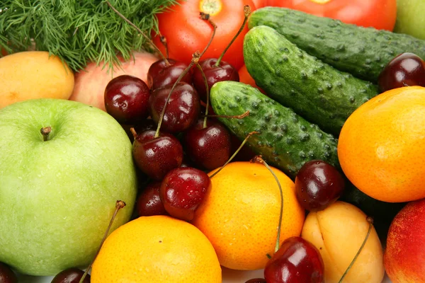 Produtos hortícolas e frutas frescos — Fotografia de Stock