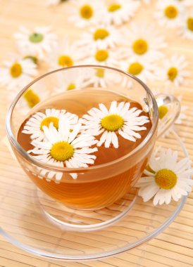 thee en chamomiles