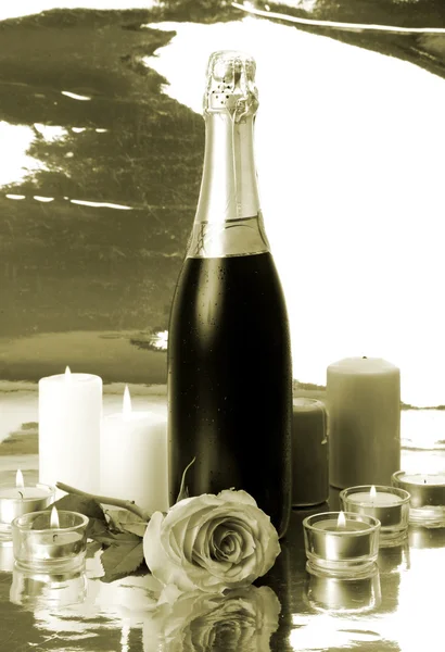 Champagne and rose — Stock Photo, Image