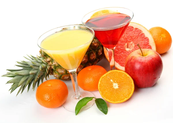 Ripe fruit and juice — Stock Photo, Image