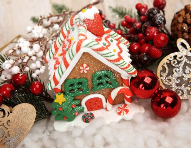 Noel süslemeleri ve tatil dekorları