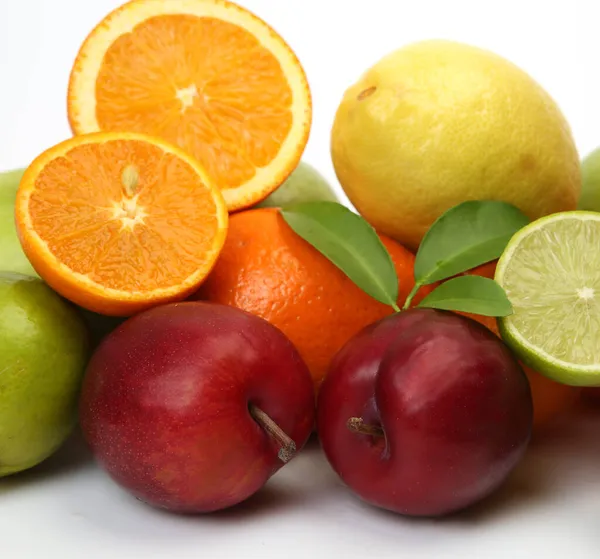 Frutas Maduras Para Una Dieta Saludable —  Fotos de Stock