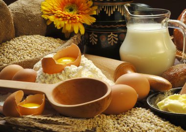 Natürmort ekmek hazırlama