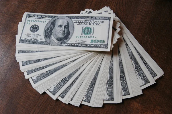 100 Dollar Bill Arrangement — Stock Photo, Image