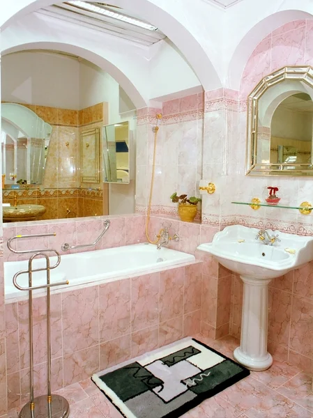 Cuarto de baño interior — Foto de Stock