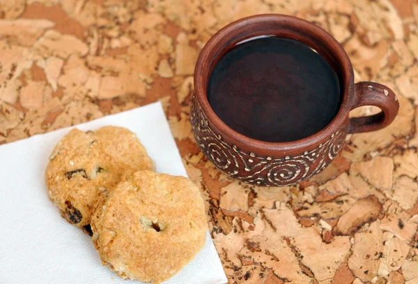 Šálek čaje a domácí soubory cookie — Stock fotografie