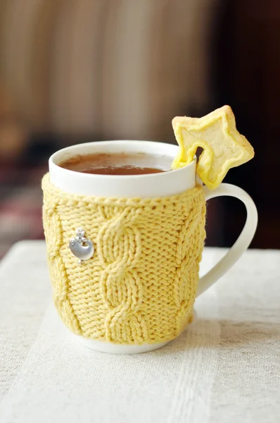 Horký čaj do hrnečku — Stock fotografie