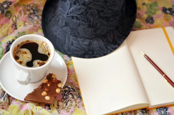 Koffie en het schrijven van tijd — Stockfoto