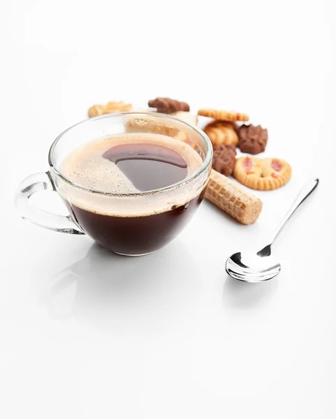 Biscotti e tazza di caffè — Foto Stock