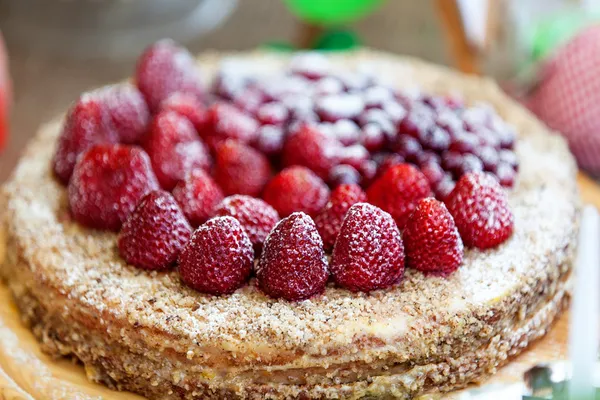 Torta de morango caseira — Fotografia de Stock