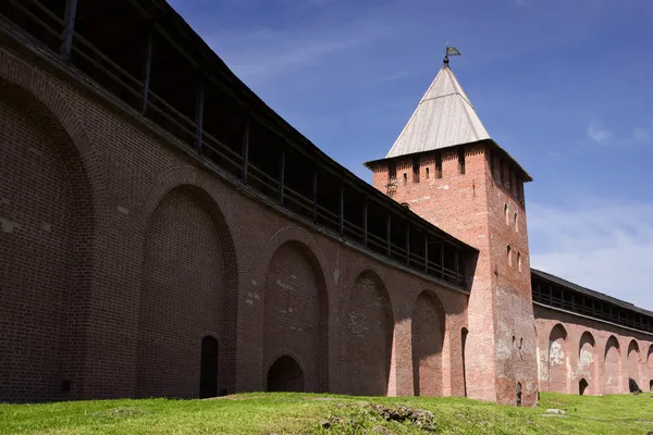 Old towers of Novgorod Kremlin — Stock Photo, Image