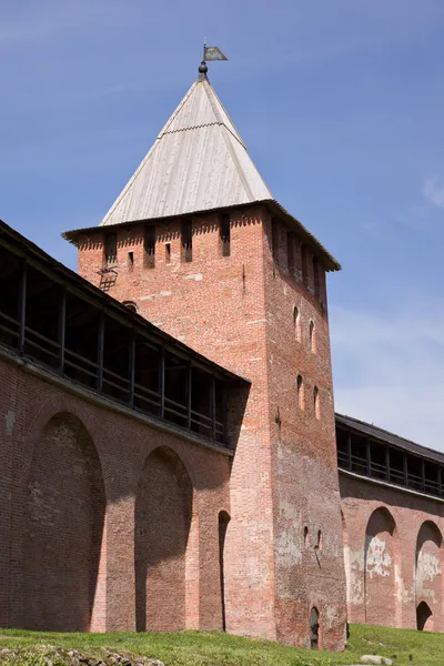 Old tower of Novgorod Kremlin — Stock Photo, Image