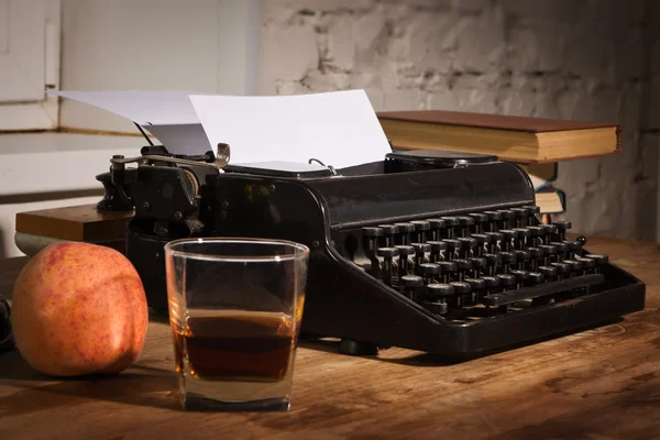 Vintage still life with typewriter — Stock Photo, Image