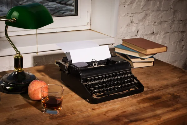 Vintage still life with typewriter — Stock Photo, Image